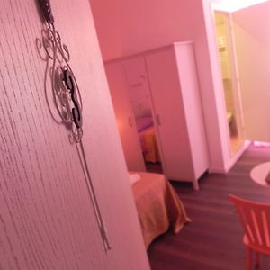 Uitgebreide Kamer met een King Size Bed